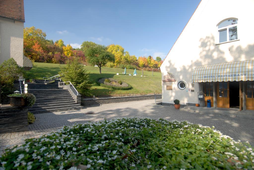 Land- Und Golfhotel Alte Fliegerschule ไอเซนัค ภายนอก รูปภาพ